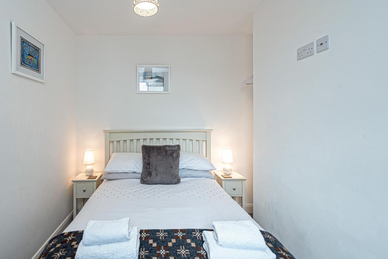 Taitwt2 Villa Caernarfon Eksteriør billede