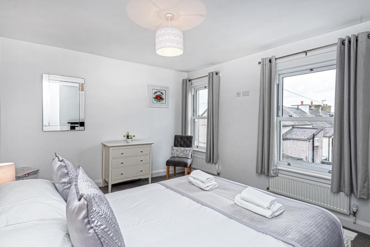 Taitwt2 Villa Caernarfon Eksteriør billede