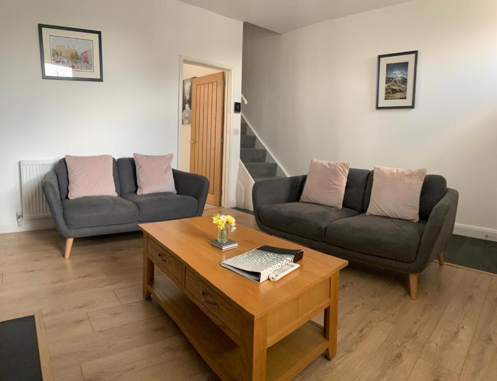 Taitwt2 Villa Caernarfon Eksteriør billede