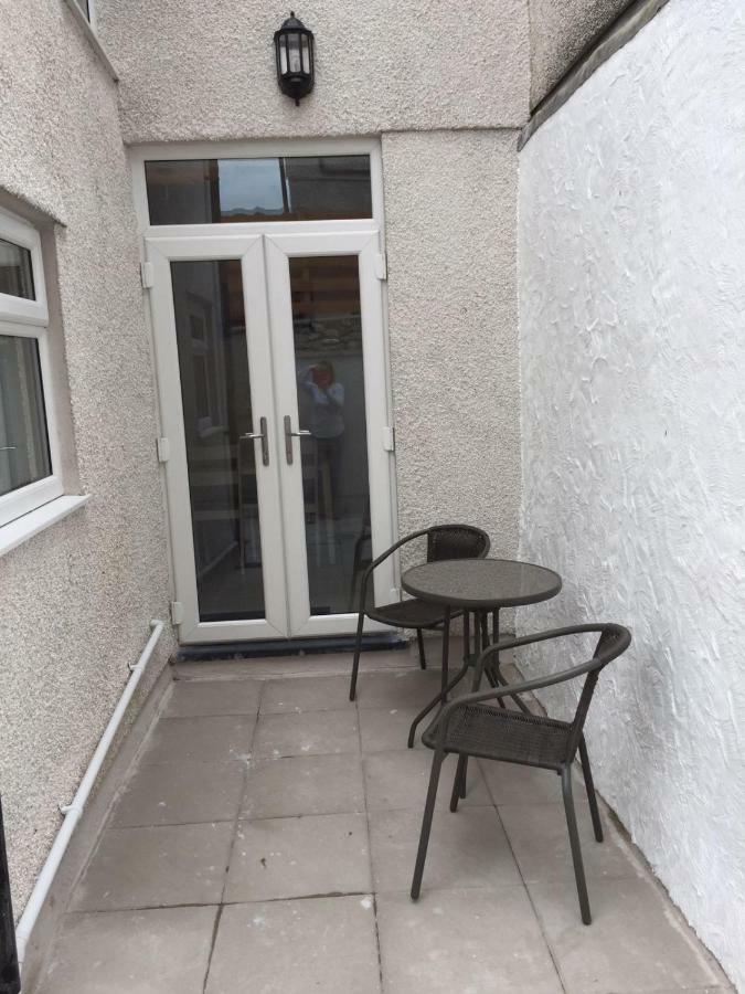 Taitwt2 Villa Caernarfon Eksteriør billede